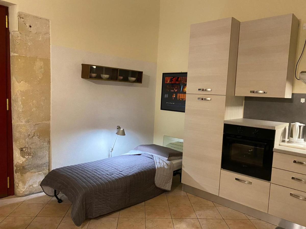 Casa Charleston In Palazzo Nobiliare Al Duomo Apartment Padova Bagian luar foto