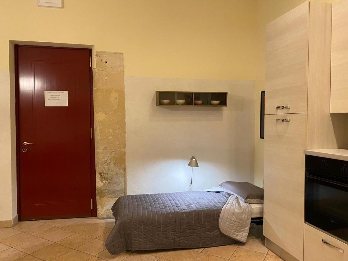 Casa Charleston In Palazzo Nobiliare Al Duomo Apartment Padova Bagian luar foto