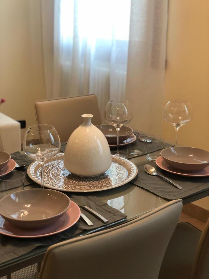 Casa Charleston In Palazzo Nobiliare Al Duomo Apartment Padova Bagian luar foto